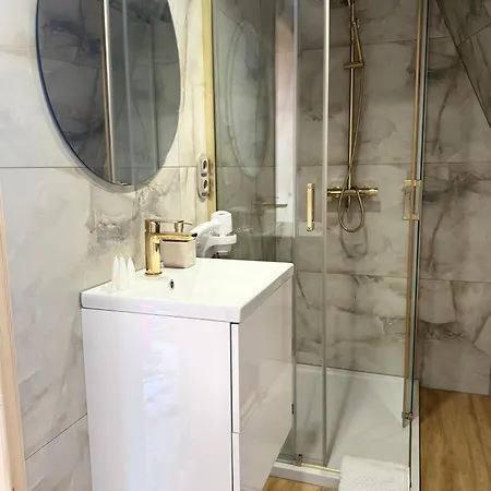 Tente de luxe Forest Glamp & Jacuzzi *